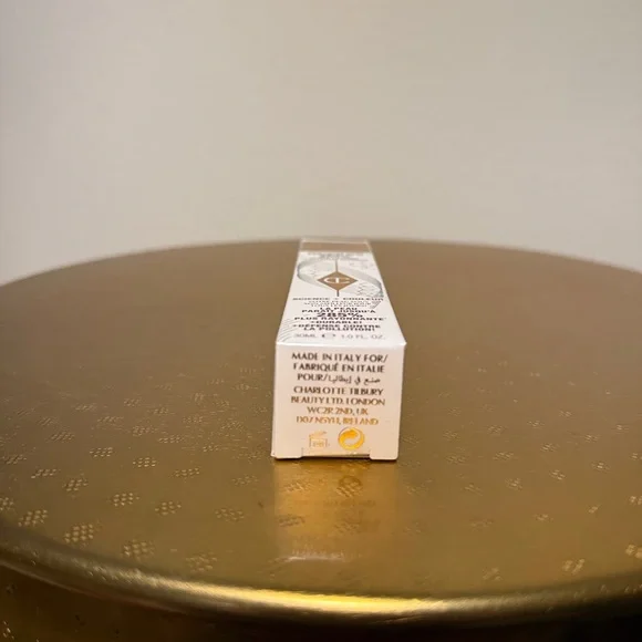 Charlotte Tilbury 6 NEUTRAL
Beautiful Skin Foundation NIB - Picture 5 of 9